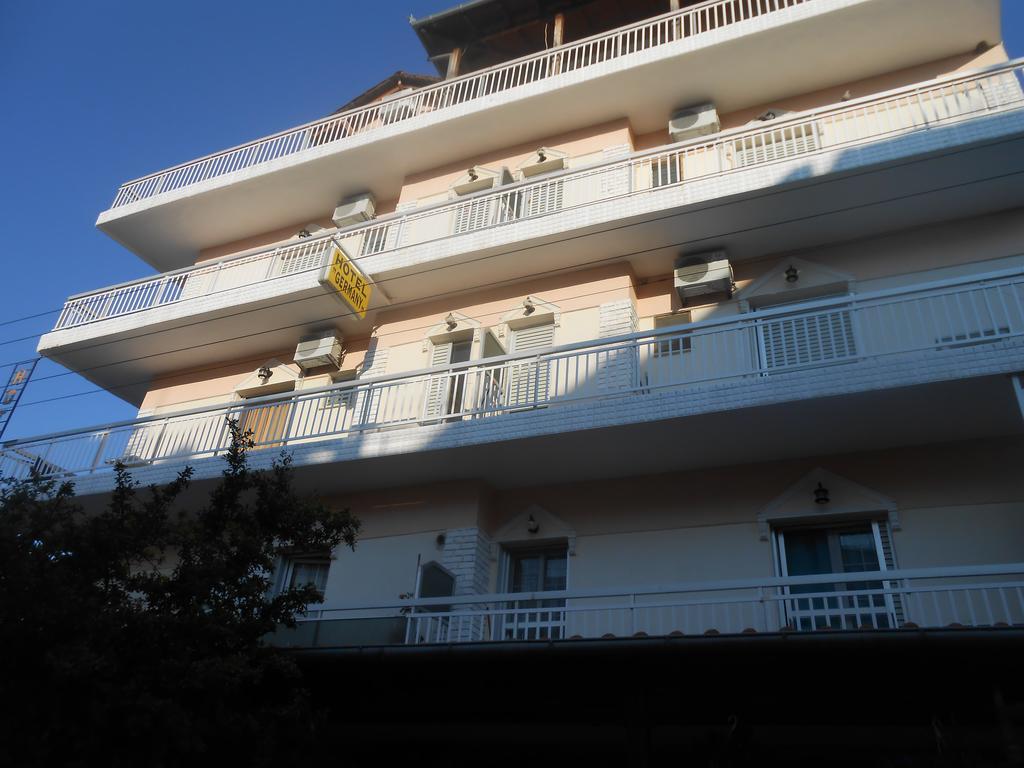 Paralía Hotel Germany מראה חיצוני תמונה