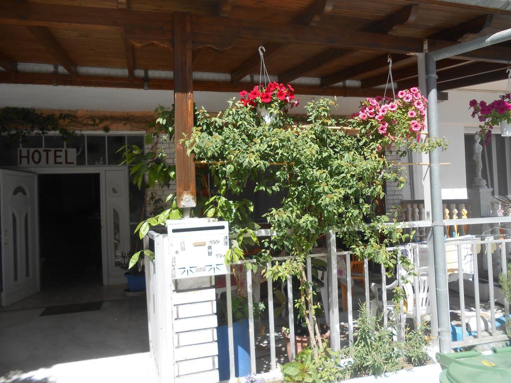 Paralía Hotel Germany מראה חיצוני תמונה