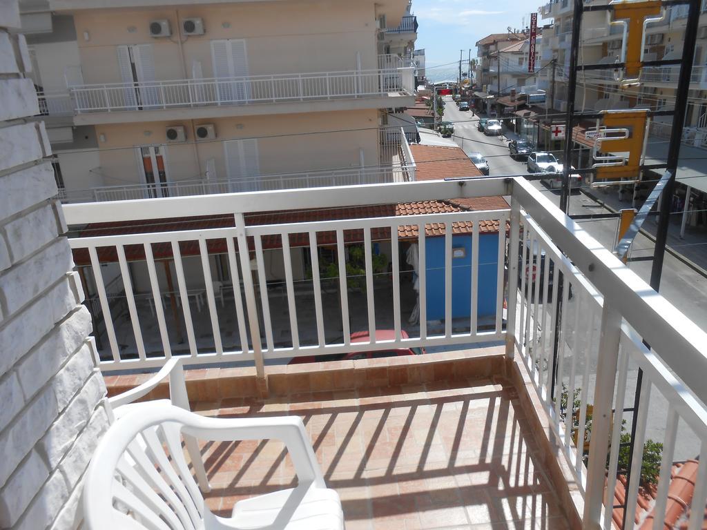 Paralía Hotel Germany מראה חיצוני תמונה