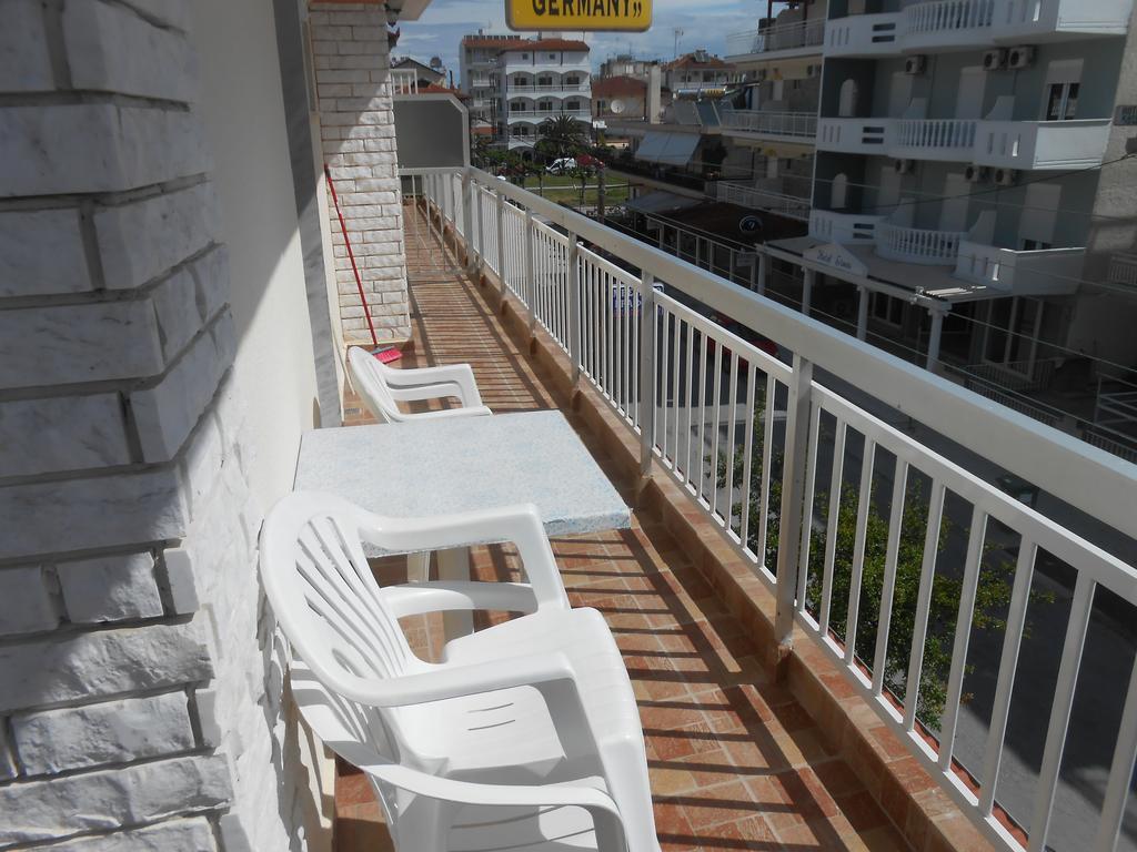 Paralía Hotel Germany מראה חיצוני תמונה