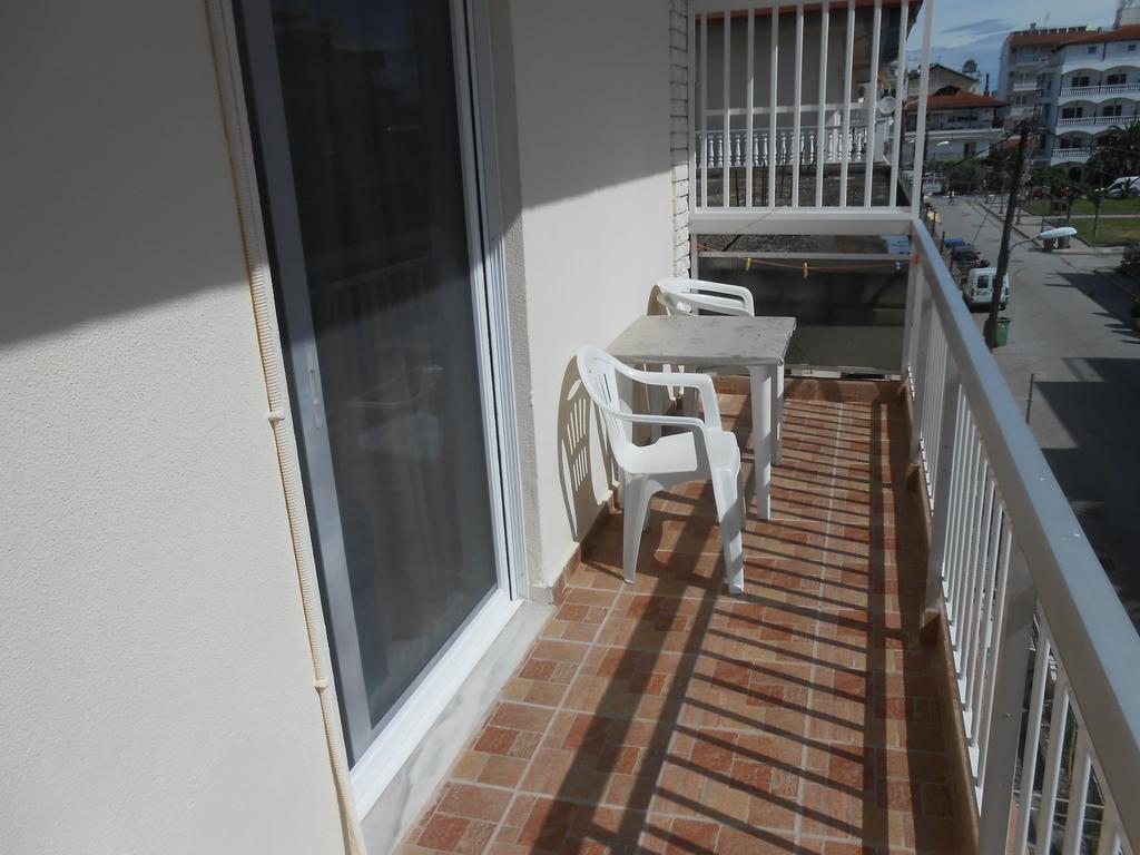 Paralía Hotel Germany מראה חיצוני תמונה