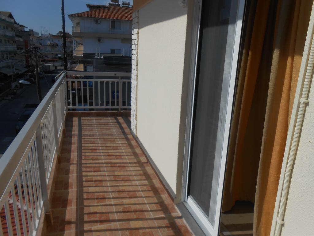 Paralía Hotel Germany מראה חיצוני תמונה