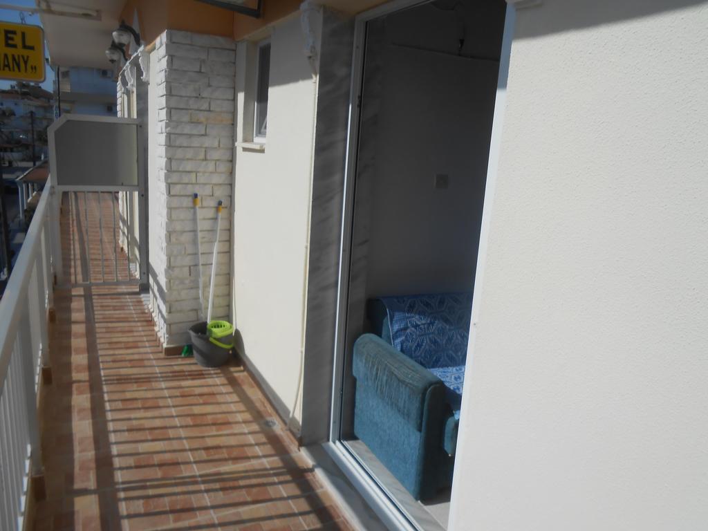 Paralía Hotel Germany מראה חיצוני תמונה