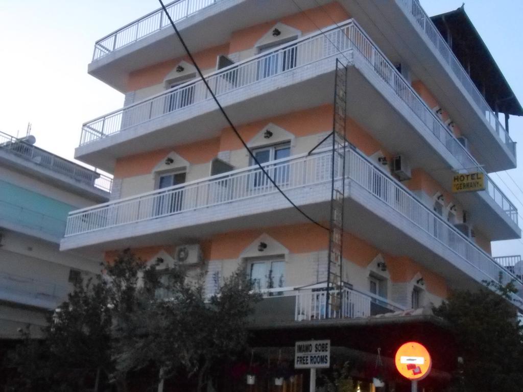 Paralía Hotel Germany מראה חיצוני תמונה