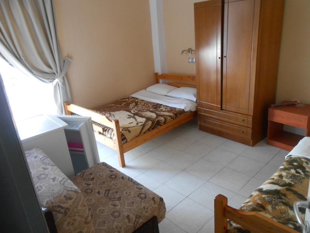 Paralía Hotel Germany מראה חיצוני תמונה