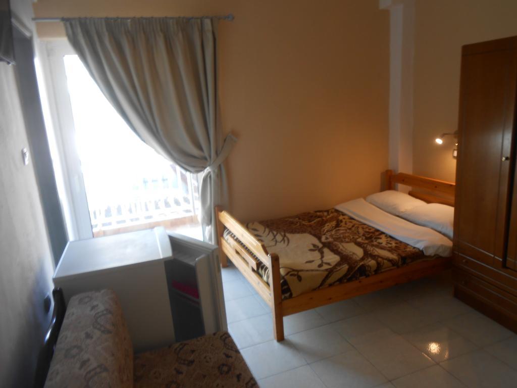 Paralía Hotel Germany מראה חיצוני תמונה